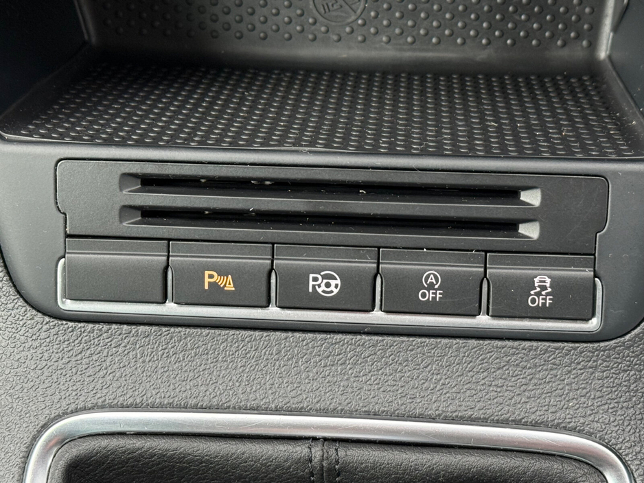 2014 Volkswagen Tiguan - image 15