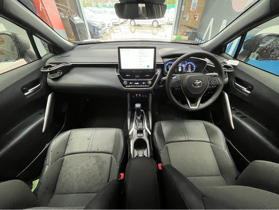 2024 Toyota Corolla - image 16