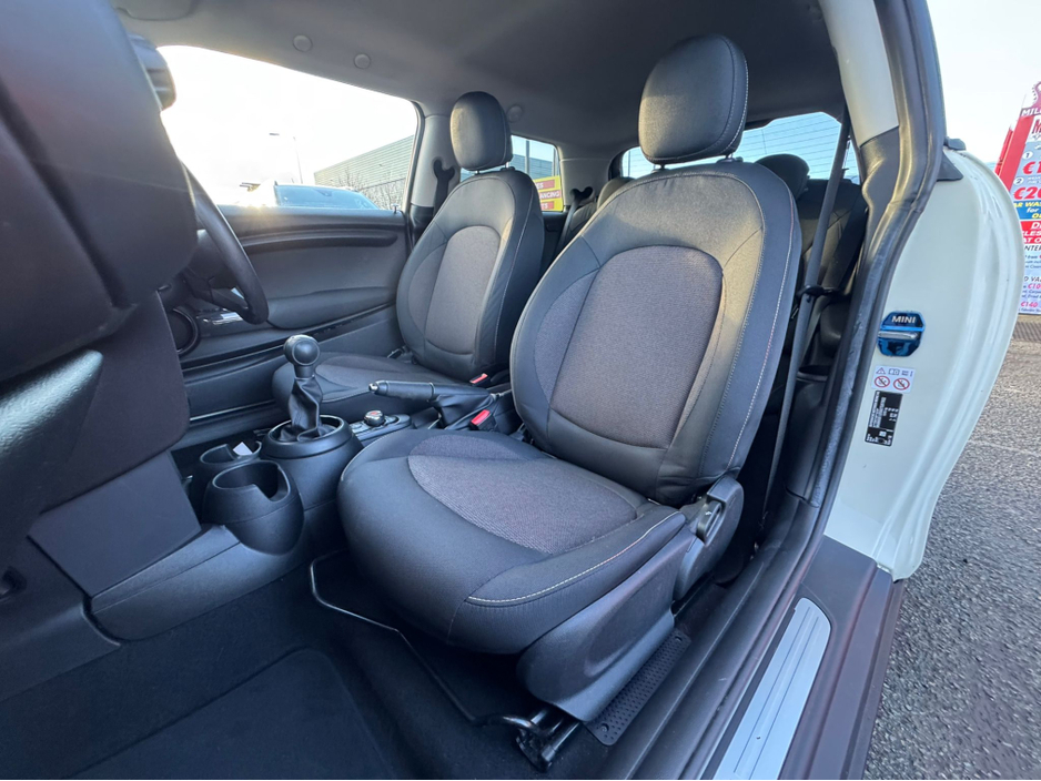 2019 MINI One LOW KMS NCT TOP SPEC €16,490