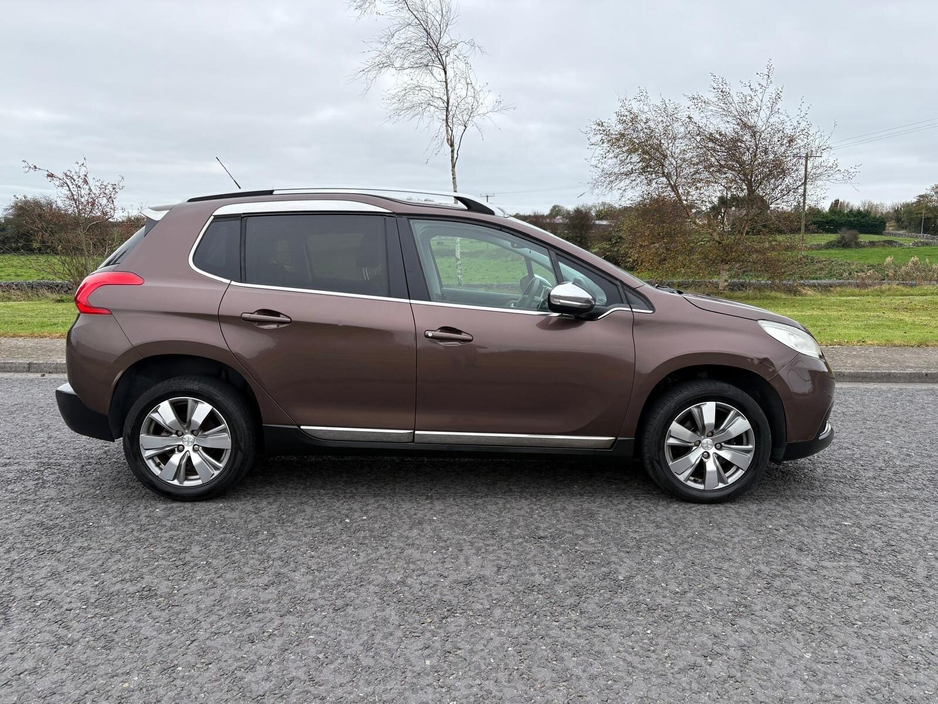 2014 Peugeot 2008 - image 3