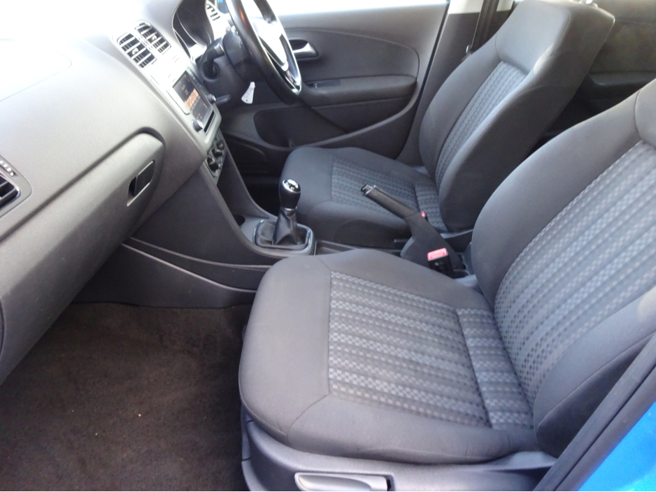 2017 Volkswagen Polo TRENDLINE 1.0 60HP MANUAL 5 SPEED 5 DOOR KEY 131 €9,950