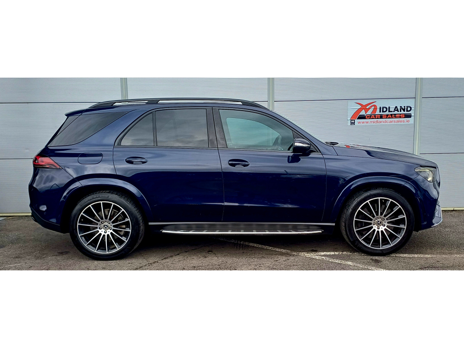 2022 Mercedes-Benz GLE Class - image 12