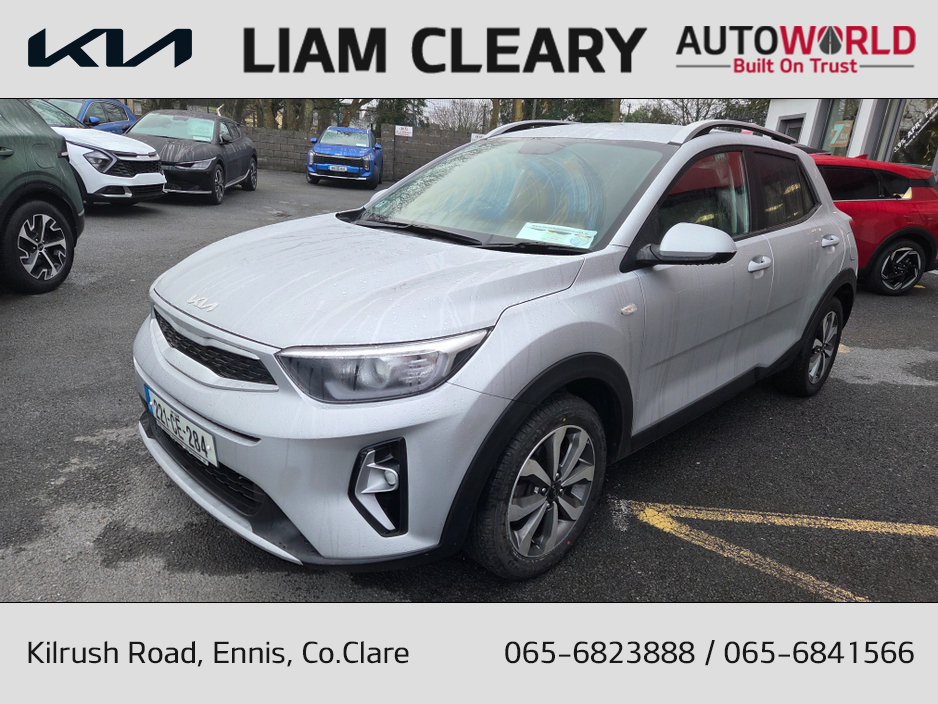 2022 Kia Stonic - image 7