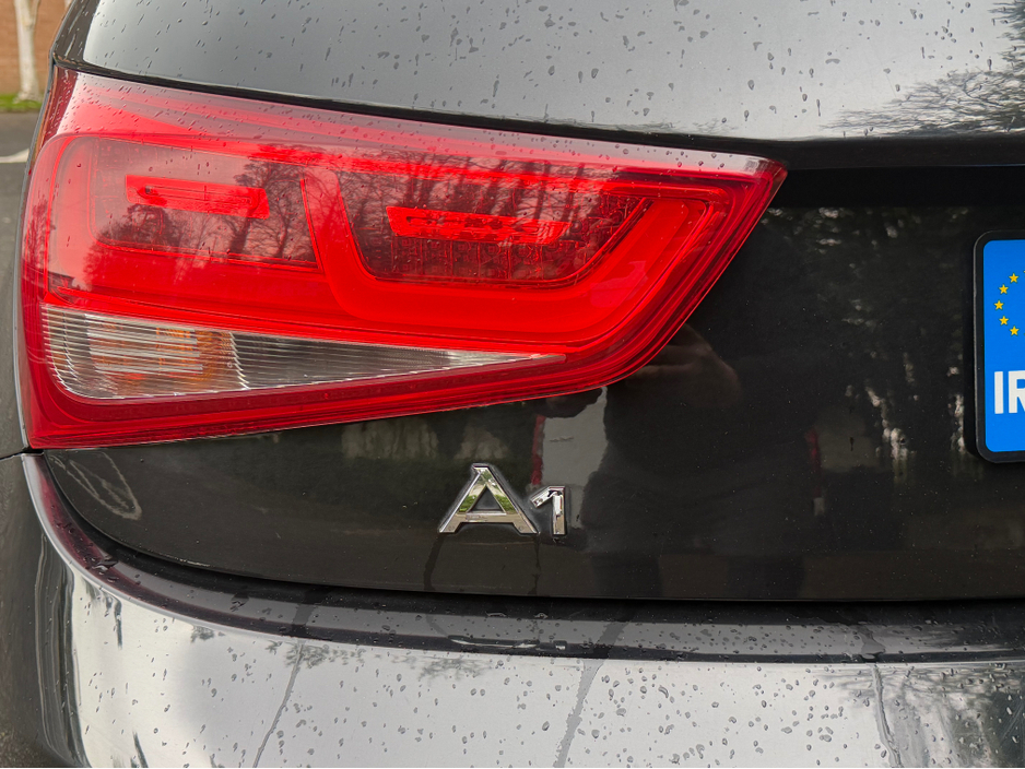 2013 Audi A1 - image 16