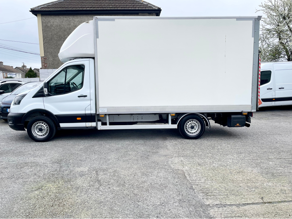 2023 Ford Transit - image 28