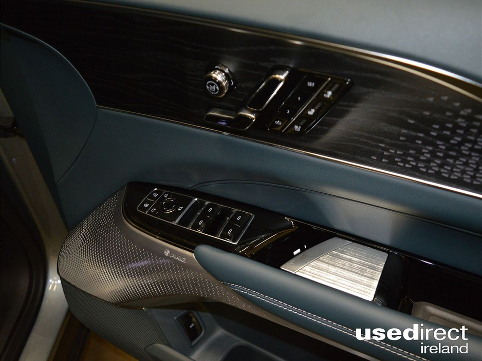 2026 Cadillac Lyriq - image 17