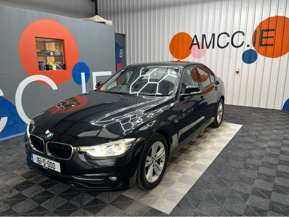 2016 BMW 3 Series - image 5