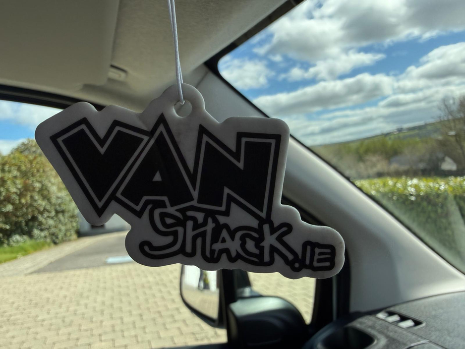 2020 Peugeot Partner - image 12