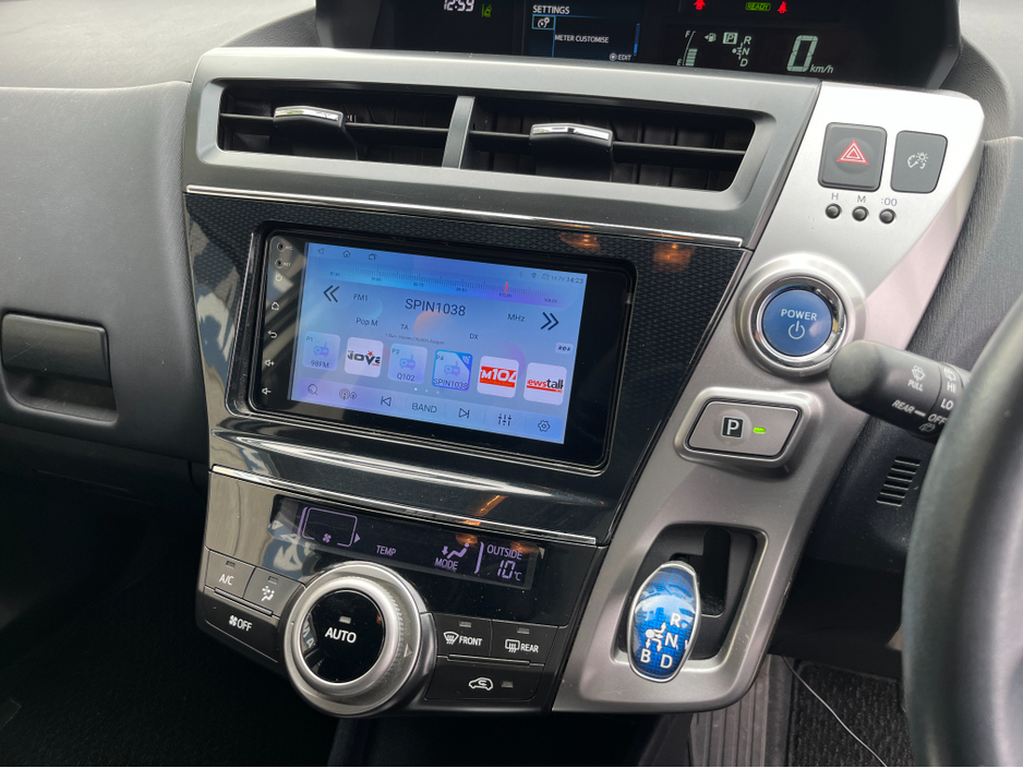 2018 Toyota Prius+ - image 19