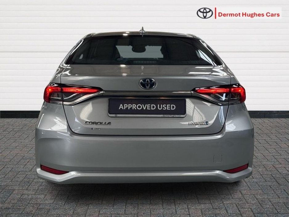 2023 Toyota Corolla - image 4