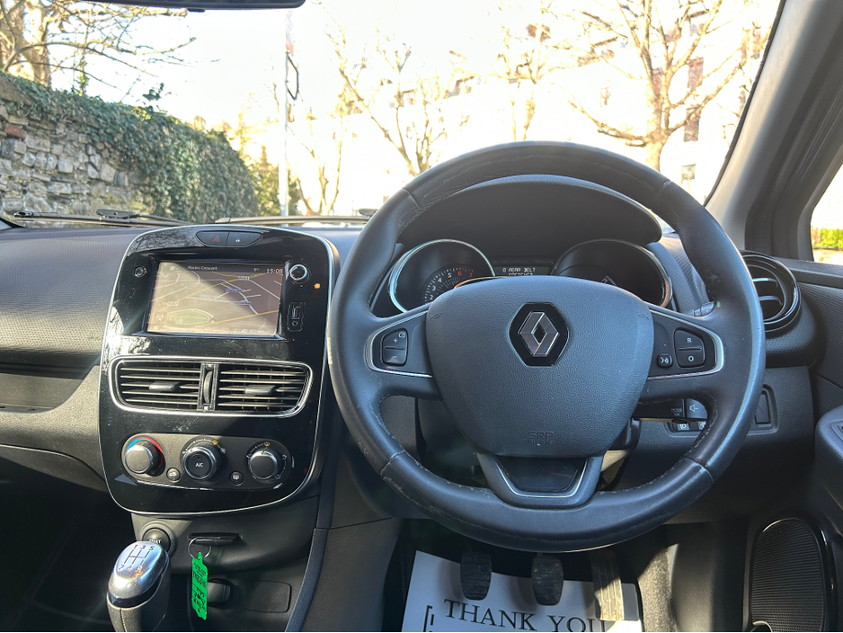 2018 Renault Clio - image 13