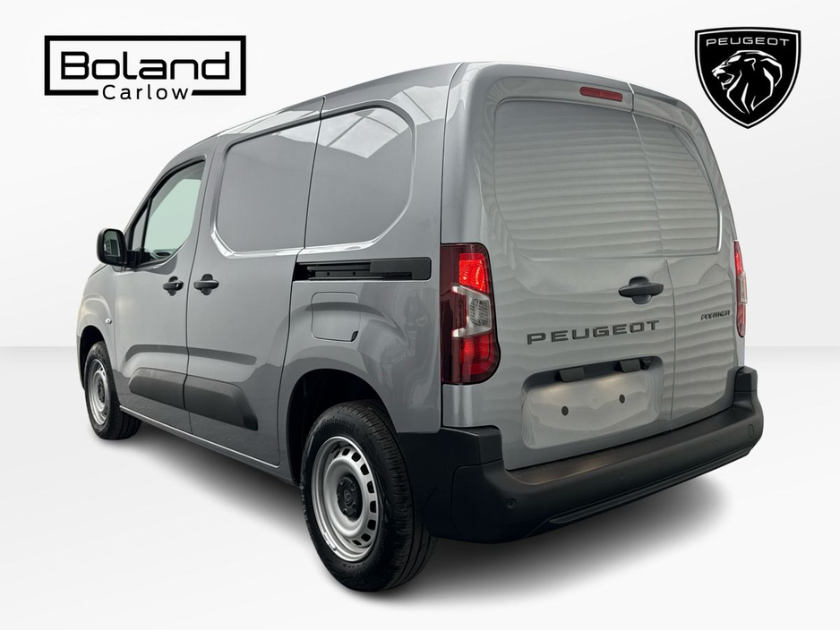 2026 Peugeot Partner - image 3