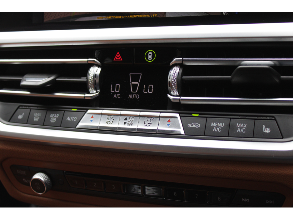 2019 BMW 3 Series - image 15