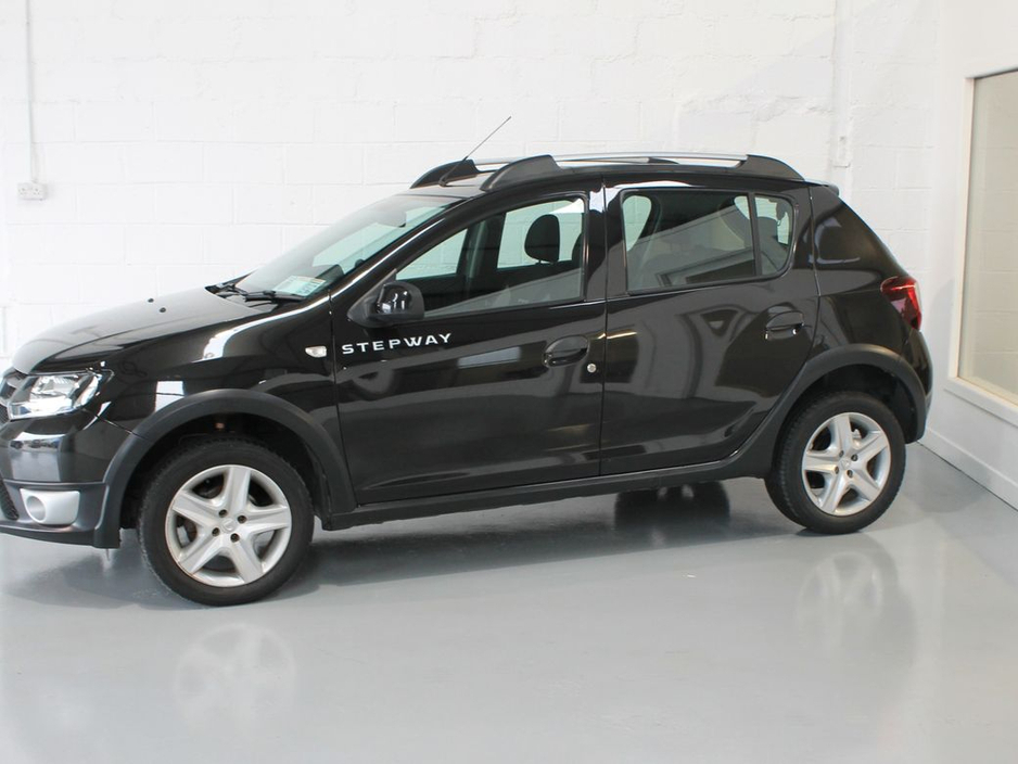2017 Dacia Sandero Stepway Alternative 1.5 DCI 90 €8,750