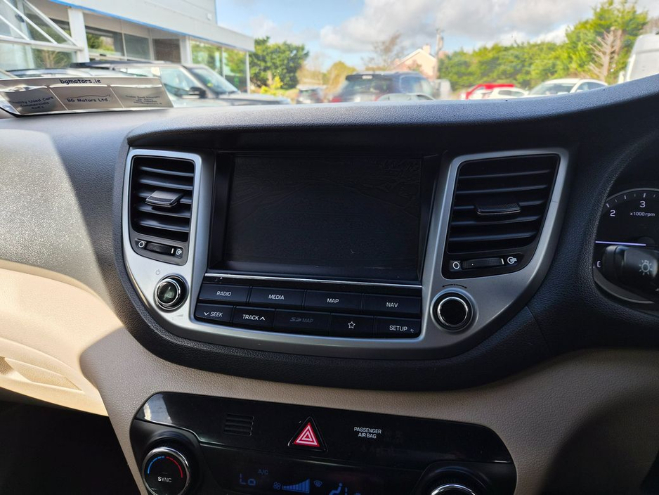 2018 Hyundai Tucson - image 11