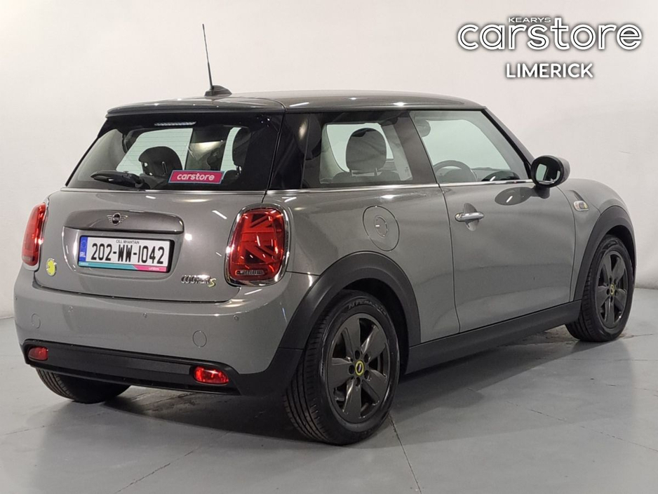 2020 MINI Hatch Cooper Classic Auto €15,880