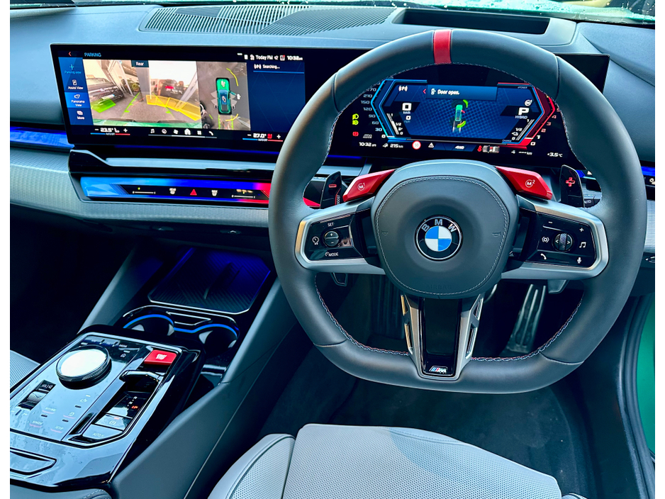 2025 BMW M5 TOURING *LOW KM* 717BHP €139,950