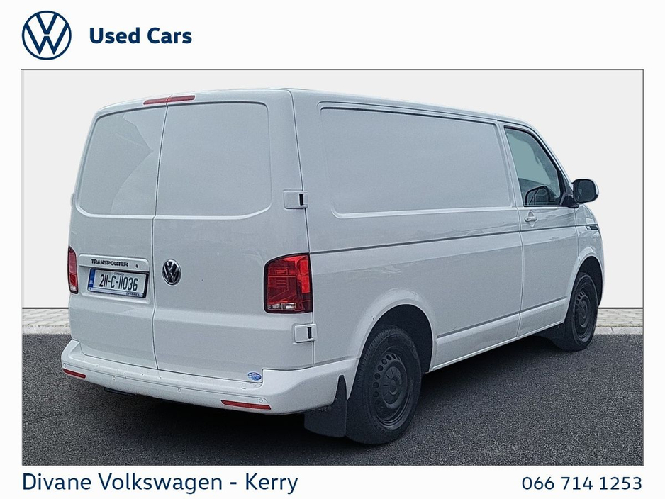 2021 Volkswagen Transporter - image 15
