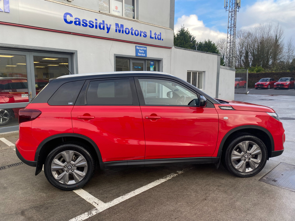 2023 Suzuki Vitara 1.4 Hybrid SZ4 MT €23,950