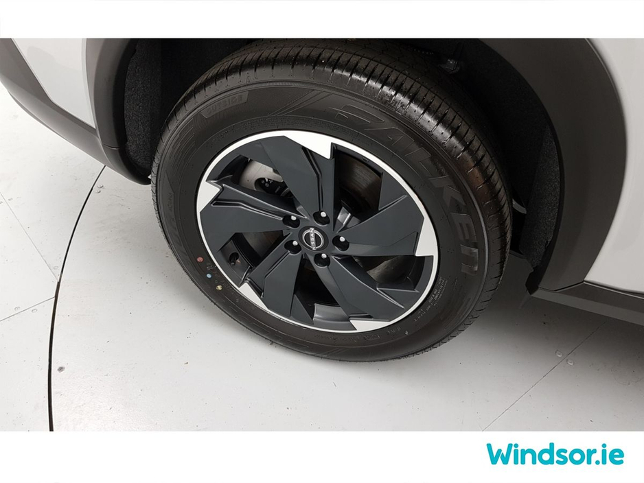 2025 Nissan X-Trail - image 16