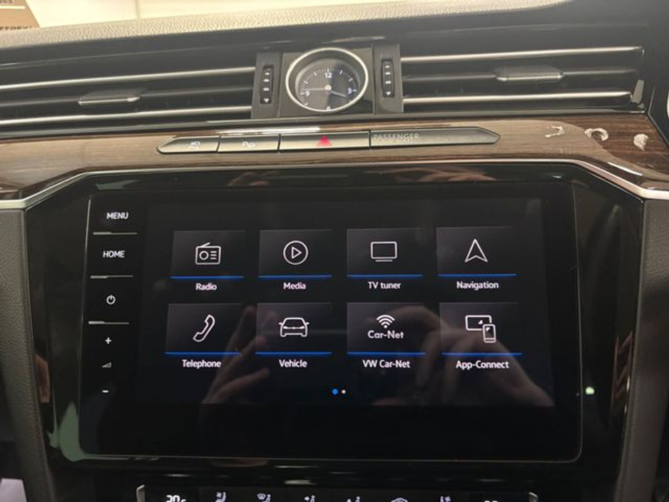 2020 Volkswagen Passat 2.0 TDI 150HP Highline DSG €21,495