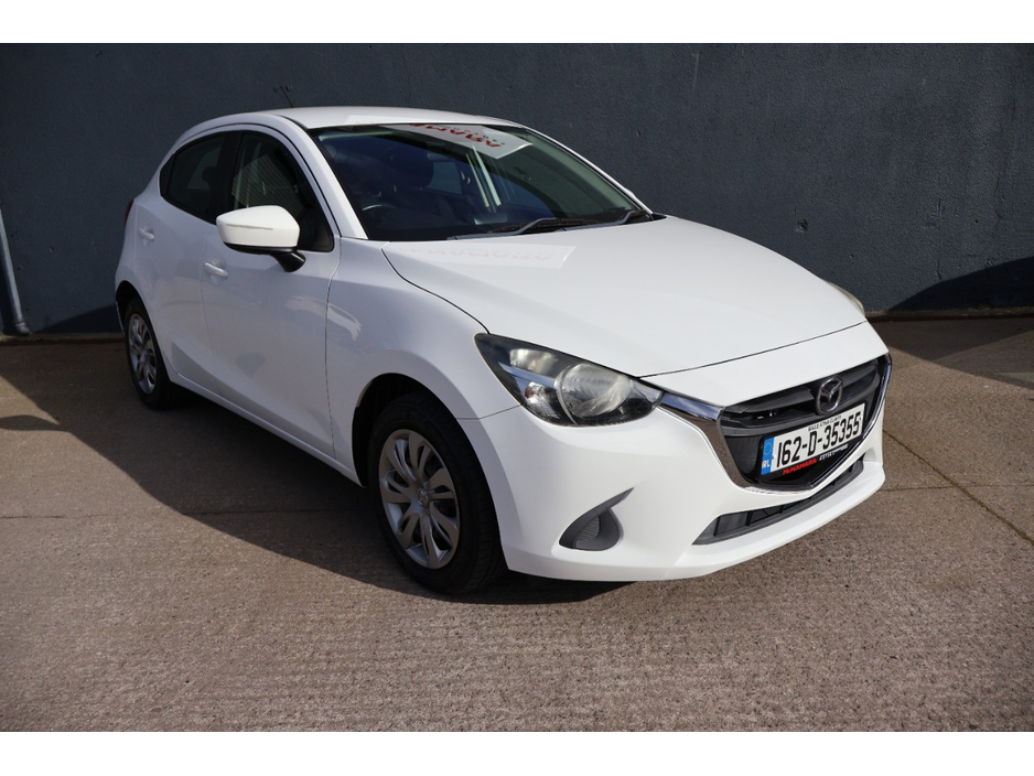 2016 Mazda Demio - image 3