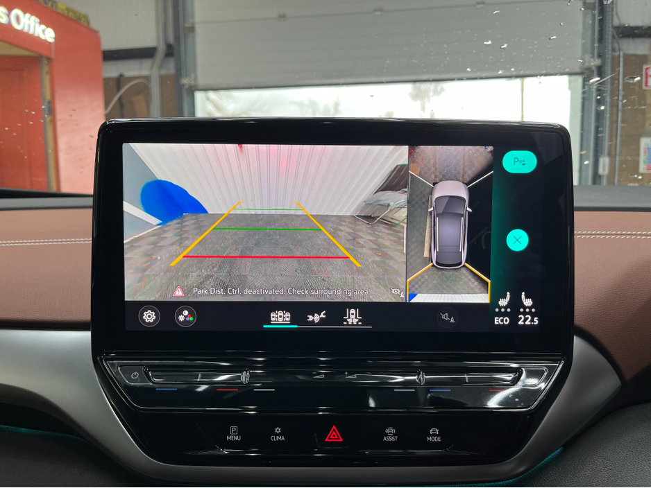 2023 Volkswagen ID.4 - image 22