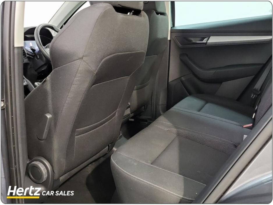 2024 Skoda Karoq - image 13