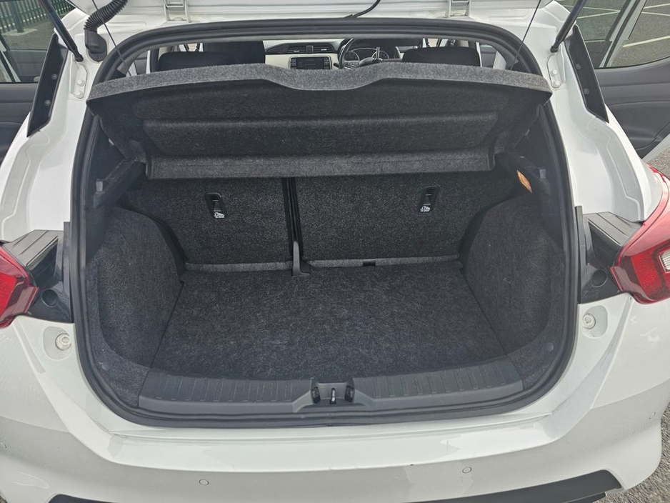 2022 Nissan Micra - image 23