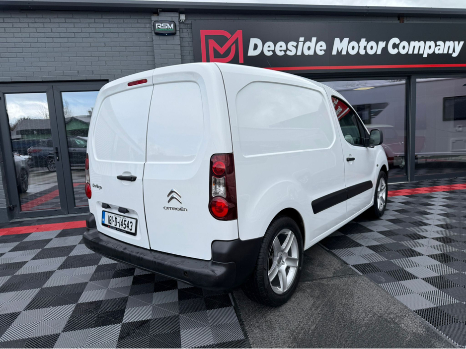 2018 Citroen Berlingo - image 10