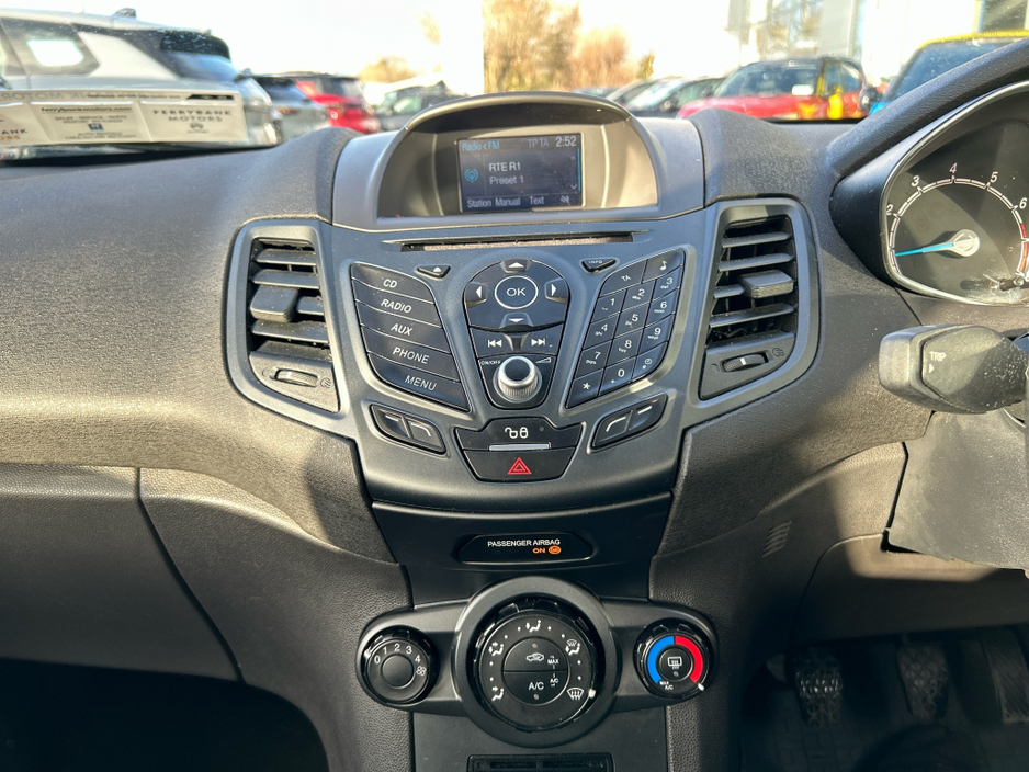 2016 Ford Fiesta ZETEC 1.25 60PS M5 5DR MCA 4DR