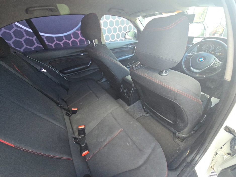 2013 BMW 1 Series - image 12