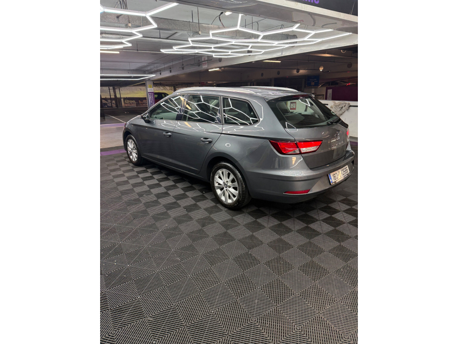 2018 SEAT Leon - image 4