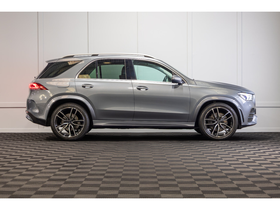 2019 Mercedes-Benz GLE Class GLE 300 d 4MATIC €46,950