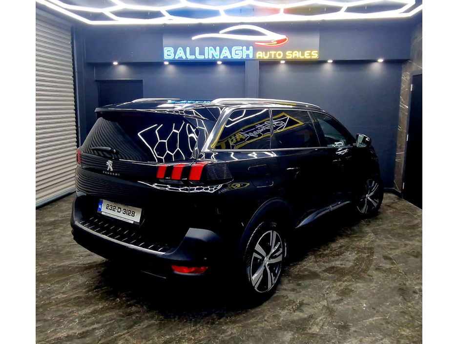 2023 Peugeot 5008 1.5 BlueHDi 130bhp Allure Auto €33,950