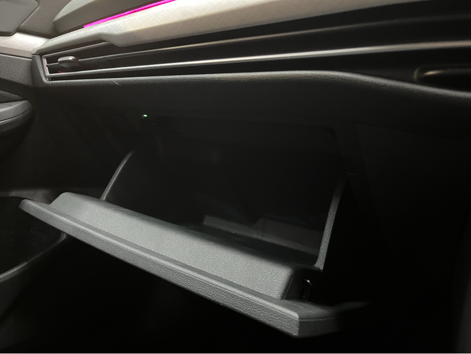 2023 Volkswagen Golf €29950! 2023 VOLKSWAGEN GOLF TDI ACTIVE ADVANCED 2.0 AUTOMATIC / CRUISE CONTROL / REVERSE CAMERA / HEATED SEATS / AMBIENT LIGHTS / PADDLE SHIFTERS €29,950