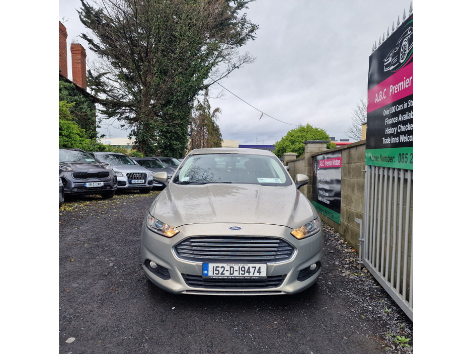 2015 Ford Mondeo - image 8