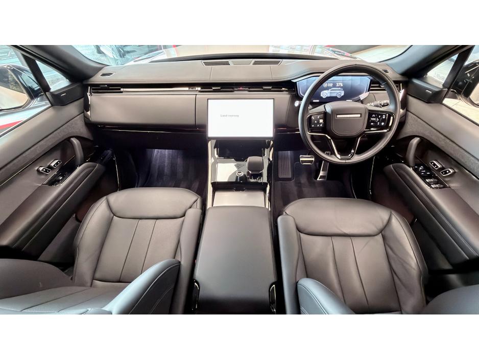 2025 Land Rover Range Rover - image 15