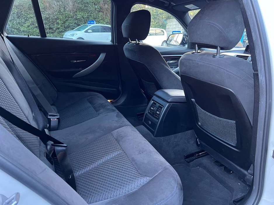 2017 BMW 3 Series 320d M-SPORT COMPETITION PACKAGE TOURING // FULL SERVICE HISTORY // NEW 20" M3 ALLOYS // ADAPTIVE CRUISE CONTROL €23,950