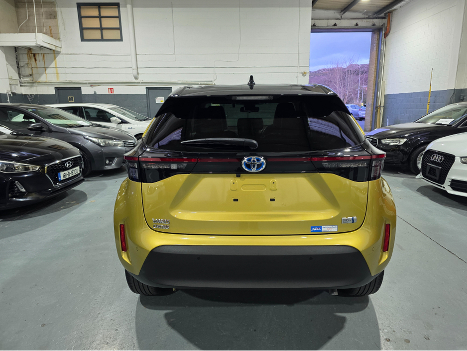 2021 Toyota Yaris Cross - image 5