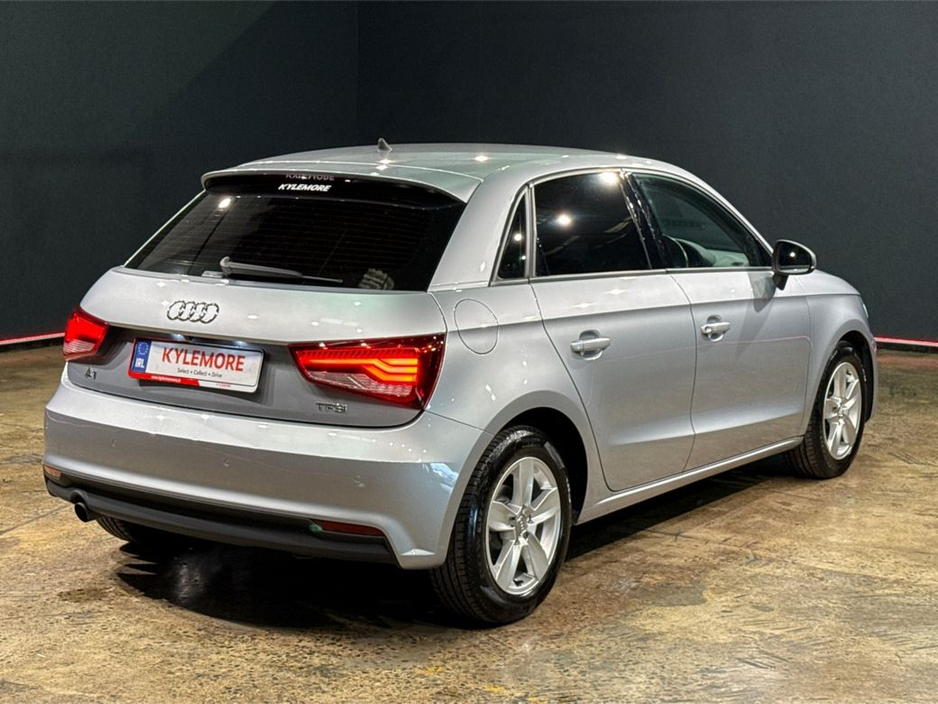 2018 Audi A1 - image 3