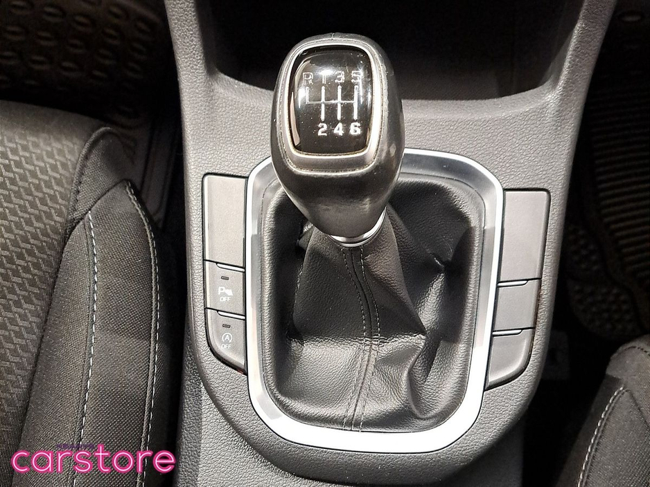 2019 Hyundai i30 - image 16