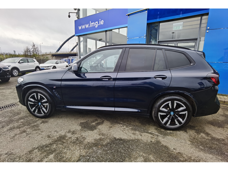 2022 BMW iX3 - image 8