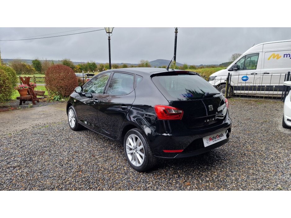 2017 SEAT Ibiza - image 3