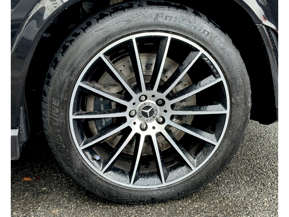 2022 Mercedes-Benz GLE Class - image 17