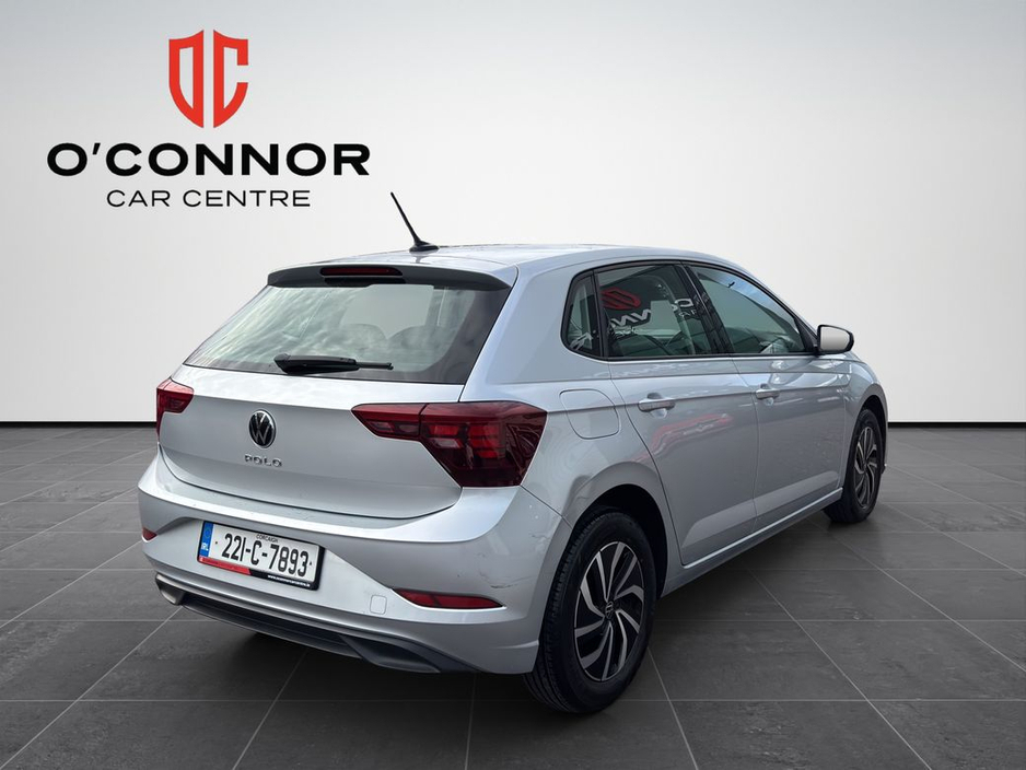 2022 Volkswagen Polo - image 7