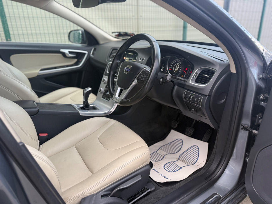 2016 Volvo S60 D2 (120hp) SE €6,950