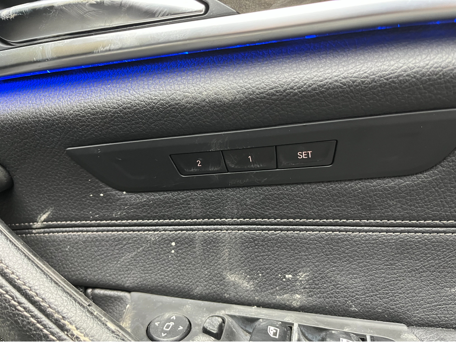 2018 BMW 5 Series €24950 2018 BMW 530E M-SPORT IPERFORMANCE 2.0 AUTOMATIC / CRUISE CONTROL / 360° CAMERA / ELECTRIC MEMORY & HEATED SEATS / PADDLE SHIFTERS / AMBIENT LIGHTS / HEATED REAR SEATS €24,950