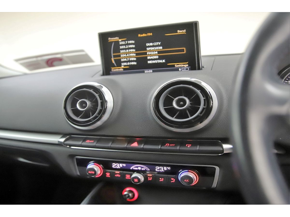 2015 Audi A3 - image 38