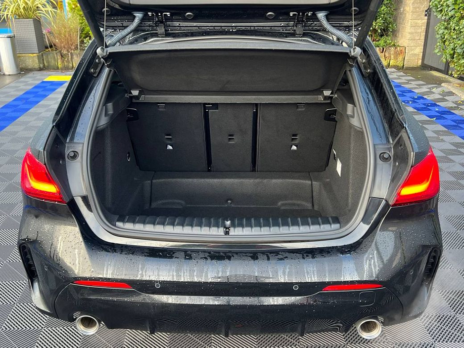 2020 BMW 1 Series 118d M-SPORT 2.0 AUTO // SERVICE HISTORY // DIAMOND CUT M-SPORT ALLOYS // DIGITAL CLUSTER €26,900